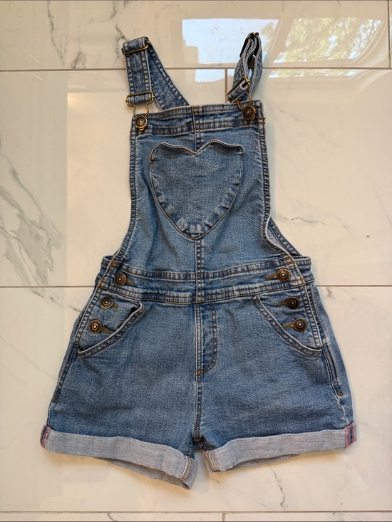 Mini Boden Other - Kids Denim Heart Pocket Short Overalls - Blue mini Boden